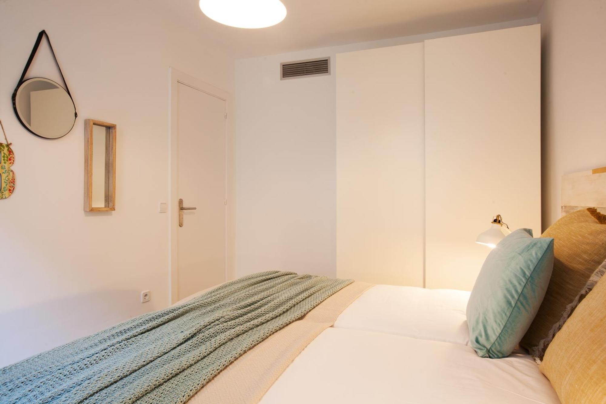Click&Flat Seneca Suites Barcelona Kültér fotó
