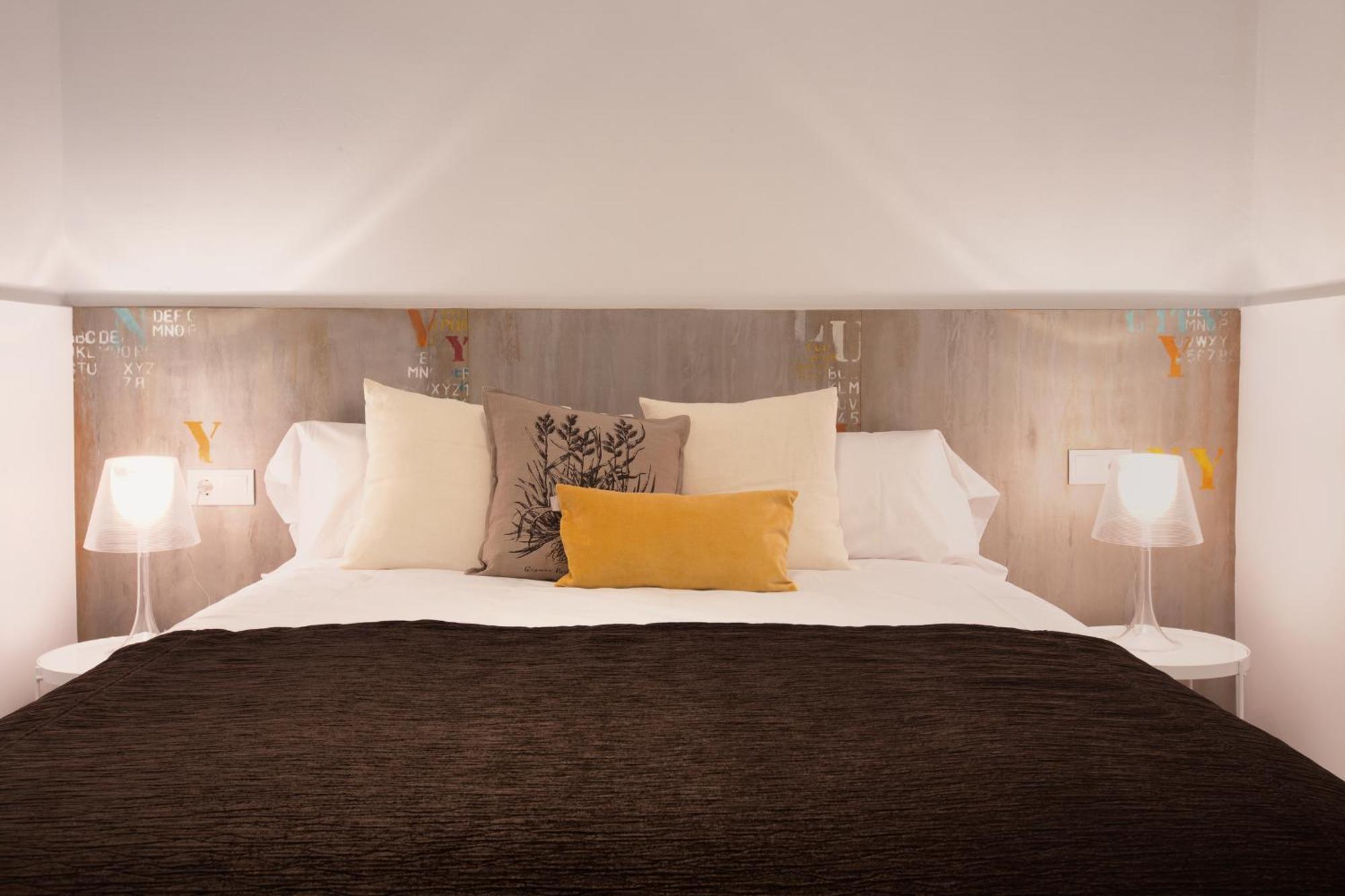 Click&Flat Seneca Suites Barcelona Szoba fotó