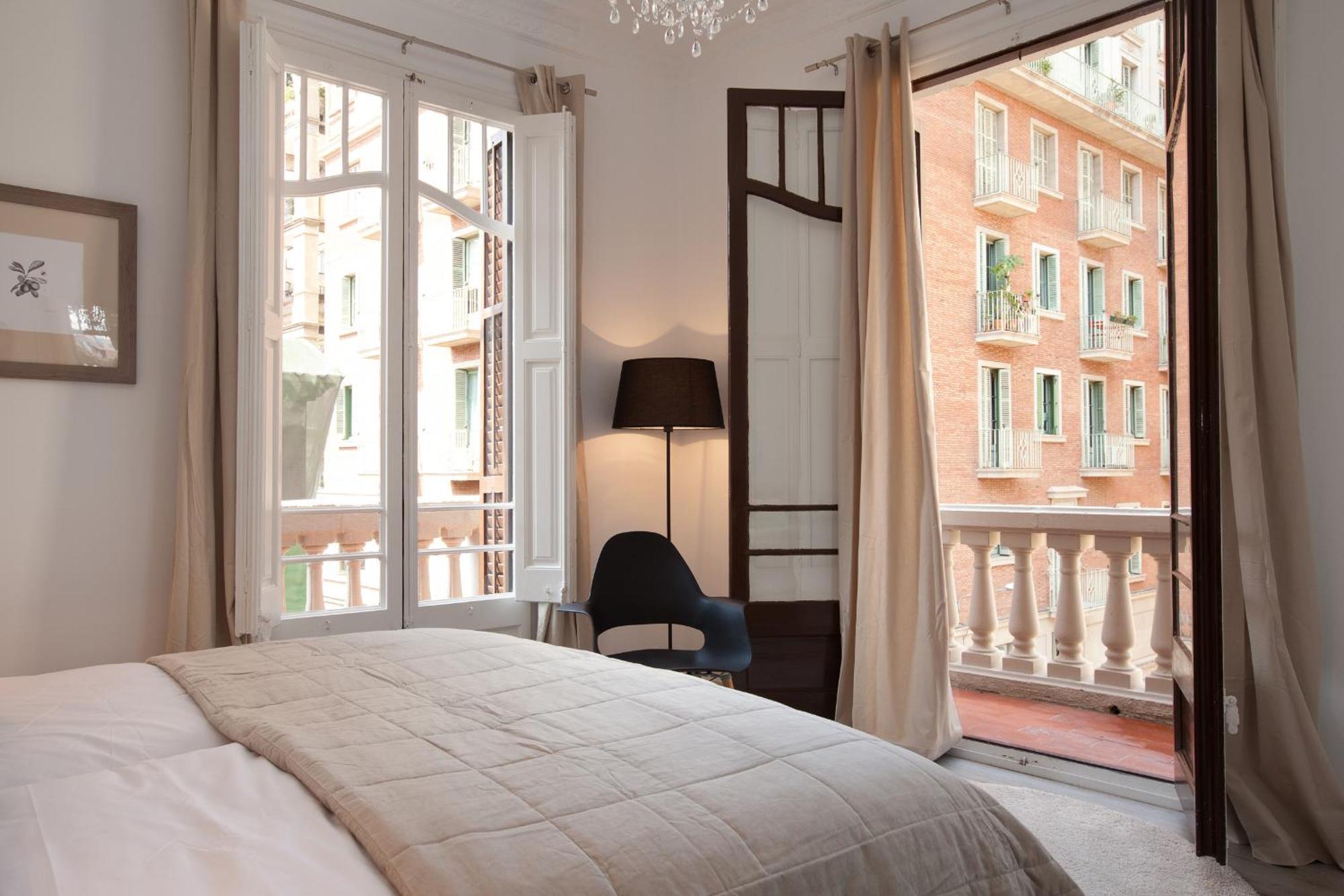 Click&Flat Seneca Suites Barcelona Szoba fotó