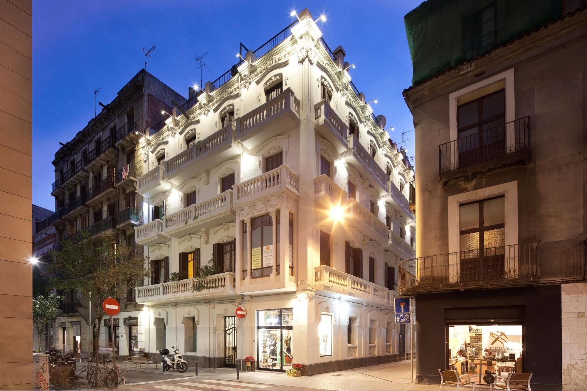 Click&Flat Seneca Suites Barcelona Kültér fotó