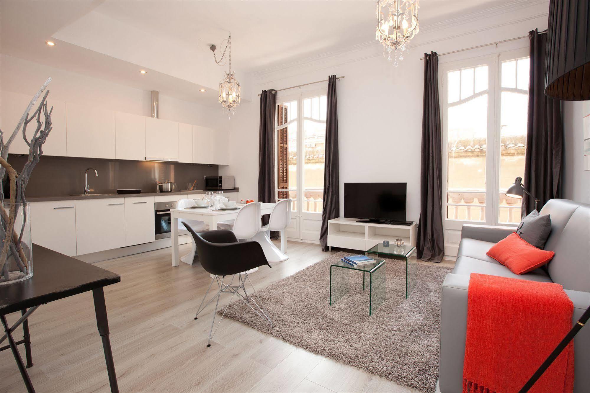 Click&Flat Seneca Suites Barcelona Kültér fotó